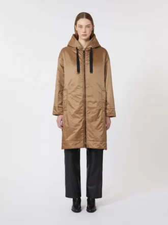 Vandafvisende, polstret parka i canvas, kamel Vandafvisende, polstret parka i canvas, kamel