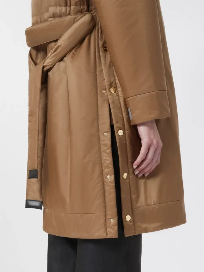 Vandafvisende, polstret parka i canvas, kamel Vandafvisende, polstret parka i canvas, kamel