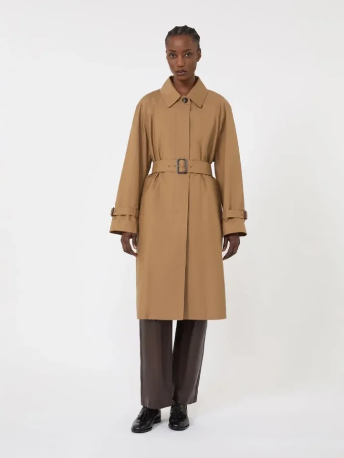 Vandafvisende trenchcoat i bomuldsblanding, brun Vandafvisende trenchcoat i bomuldsblanding, brun