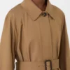 Vandafvisende trenchcoat i bomuldsblanding, brun Vandafvisende trenchcoat i bomuldsblanding, brun
