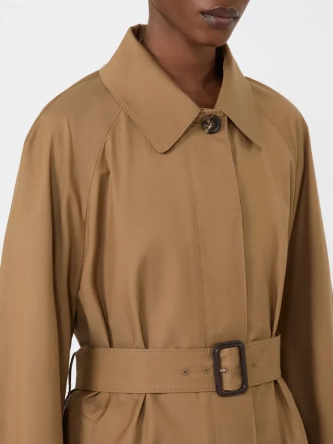 Vandafvisende trenchcoat i bomuldsblanding, brun Vandafvisende trenchcoat i bomuldsblanding, brun