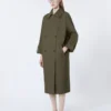 Vandafvisende trenchcoat i twill med bælte, grøn Vandafvisende trenchcoat i twill med bælte, grøn
