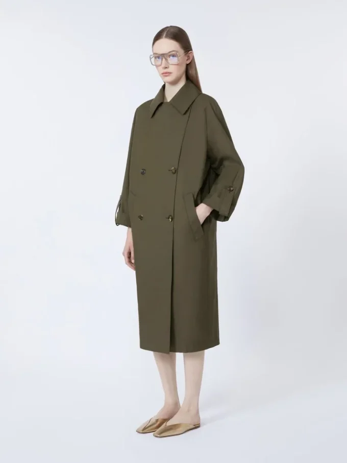 Vandafvisende trenchcoat i twill med bælte, grøn Vandafvisende trenchcoat i twill med bælte, grøn