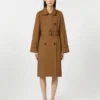 Vandafvisende trenchcoat i twill med dobbeltradet lukning, tobaksfarvet Vandafvisende trenchcoat i twill med dobbeltradet lukning, tobaksfarvet