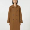 Vandafvisende trenchcoat i twill med dobbeltradet lukning, tobaksfarvet Vandafvisende trenchcoat i twill med dobbeltradet lukning, tobaksfarvet