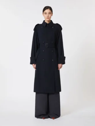 Vandafvisende trenchcoat i uldgabardin, ultramarin Vandafvisende trenchcoat i uldgabardin, ultramarin