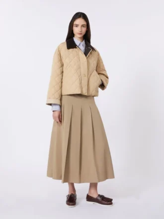 Vendbar, polstret jakke i vandafvisende stof, beige