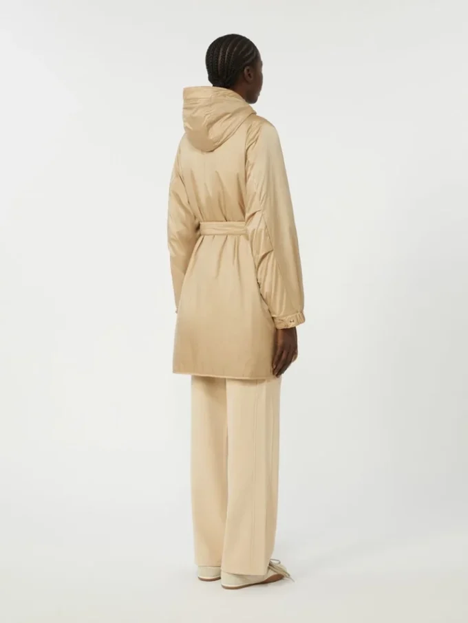 Vendbar, polstret parka i vandafvisende canvas, beige Vendbar, polstret parka i vandafvisende canvas, beige